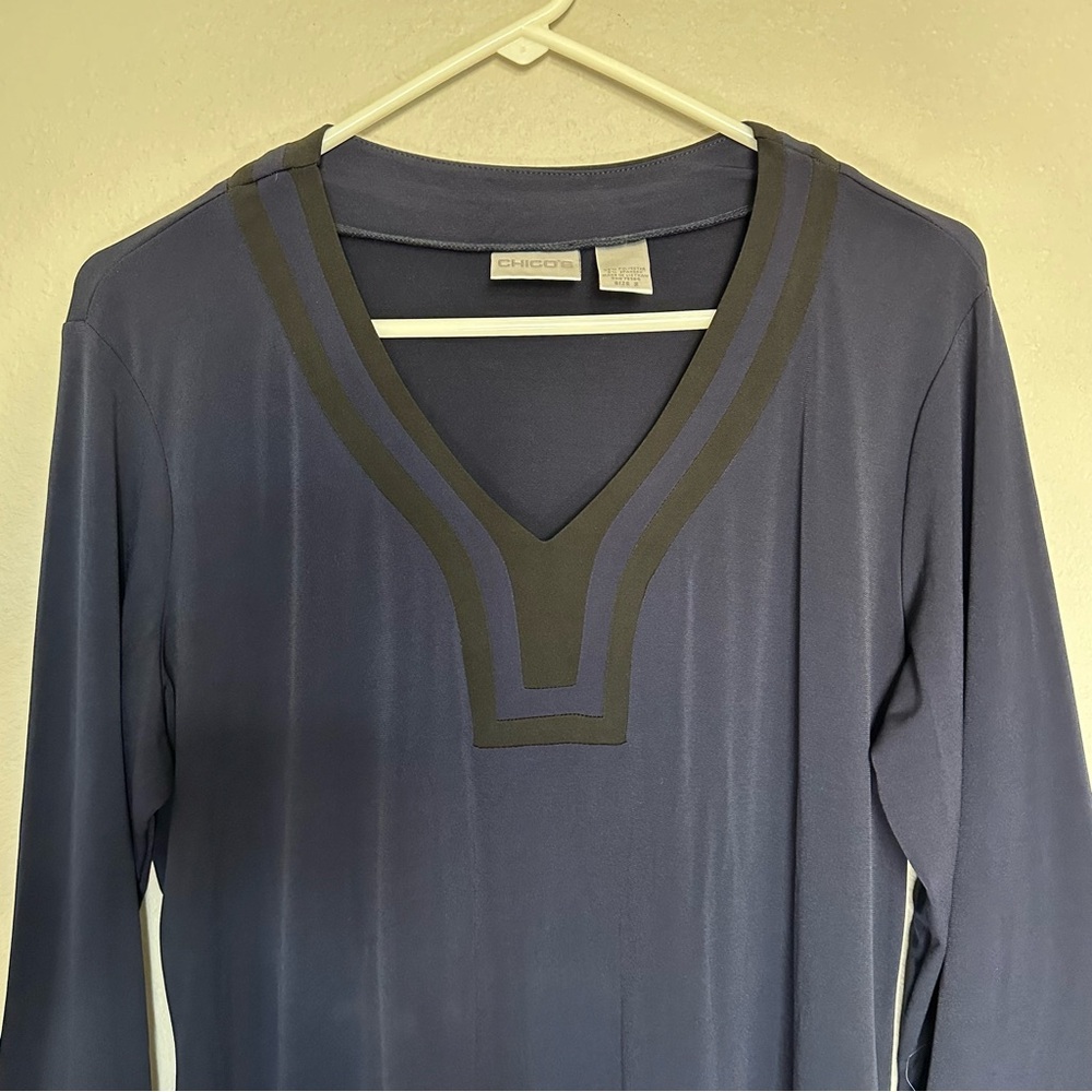 Chico’s Navy Blue V-Neck Dress with 3/4 sleeve and black striped detail size 2